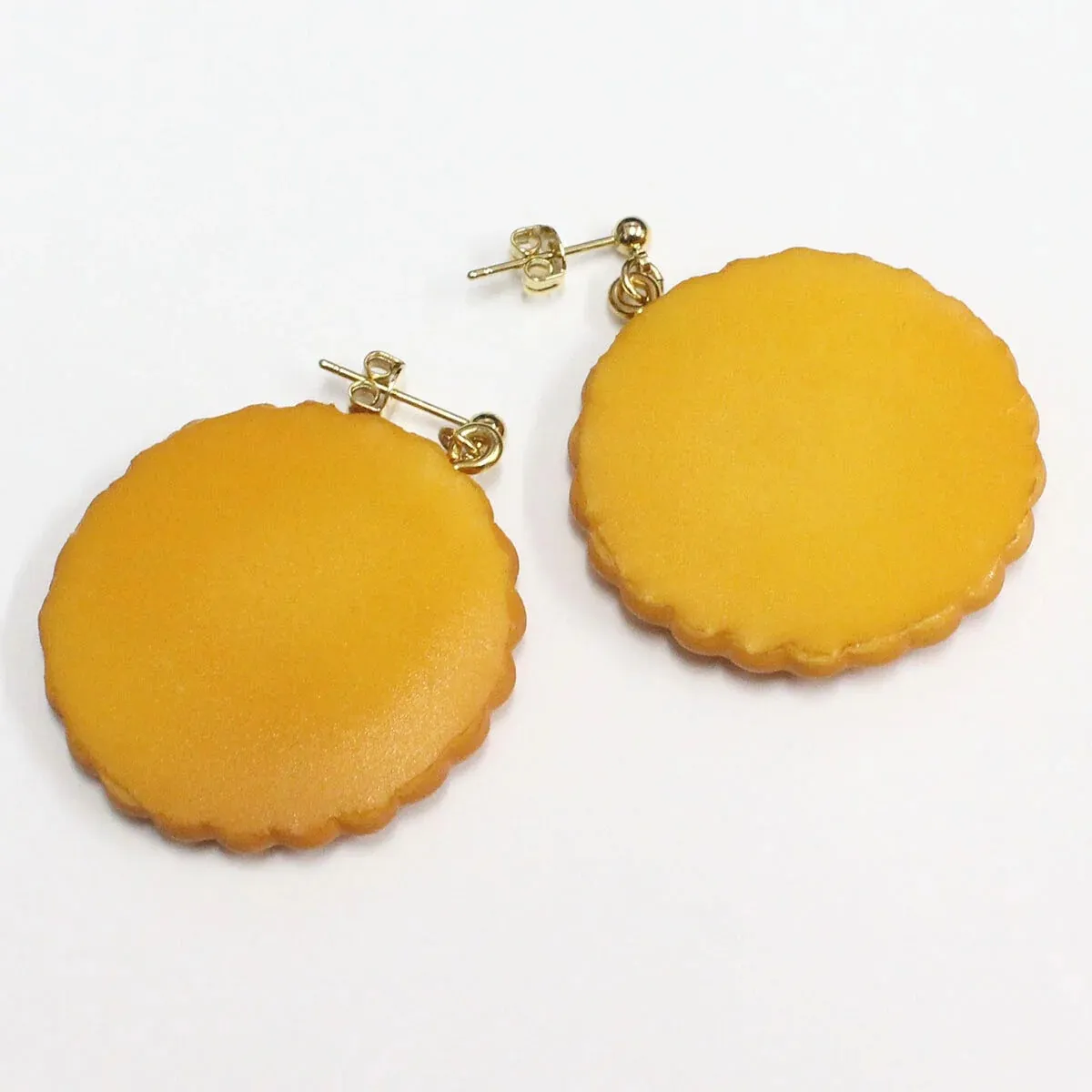 ビスケットピアス