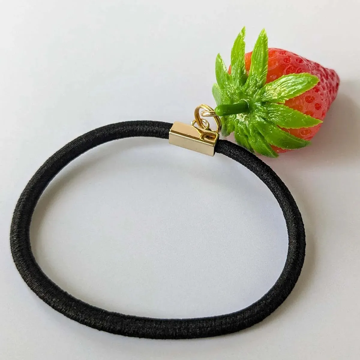 イチゴSヘアゴム