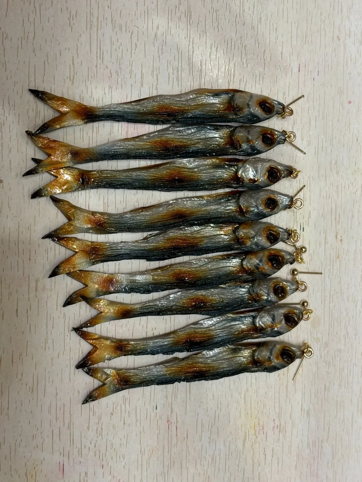 【店舗作業の醍醐味♡】めざしにピアス！？シュールで愛おしい出荷準備の裏側をたっぷりお届け♪